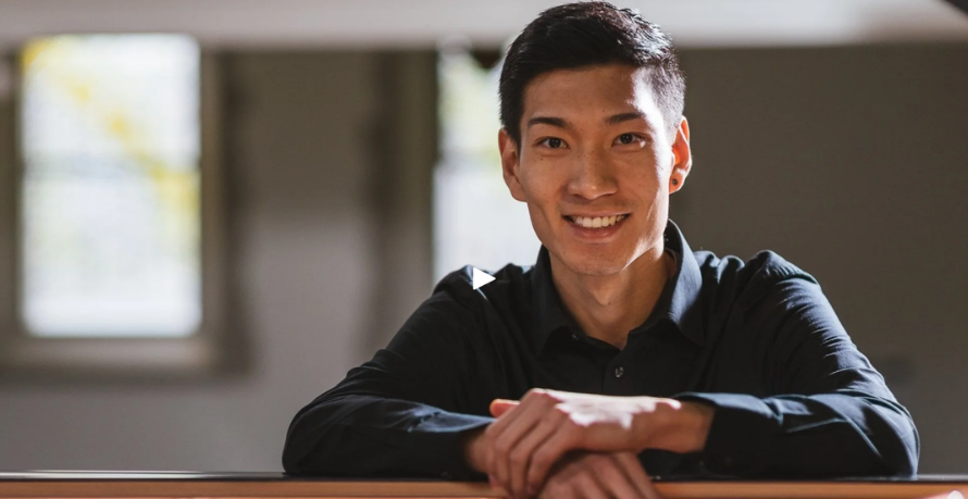Adam Hu